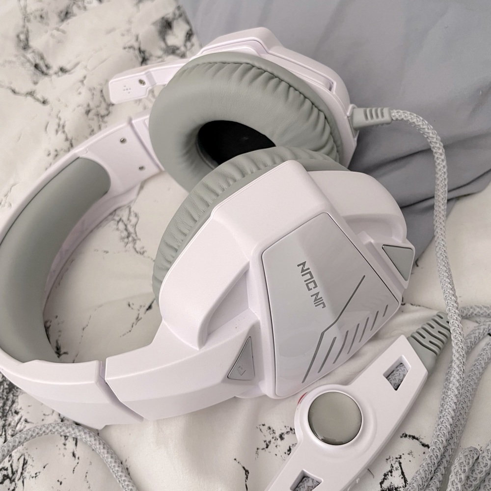 Jin Dun LED Gamer Headset with Mic